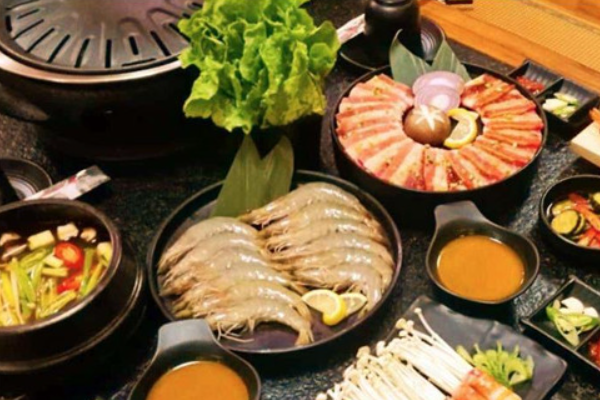 三千里烤肉馆加盟