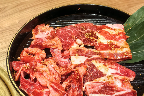鹤一烤肉加盟