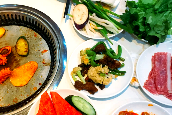 【金釜川自助烤肉】
