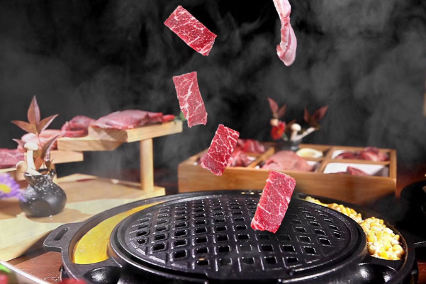 星莫村炭火烤肉