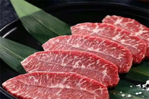 【黑牛烤肉料理店】