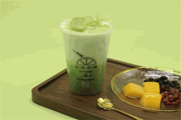 半杯柠檬奶茶店