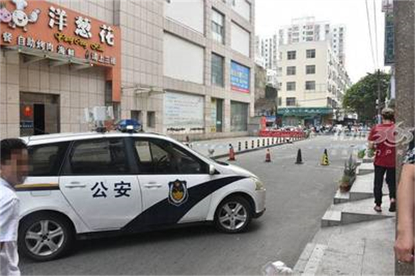 洋葱花自助烤肉加盟