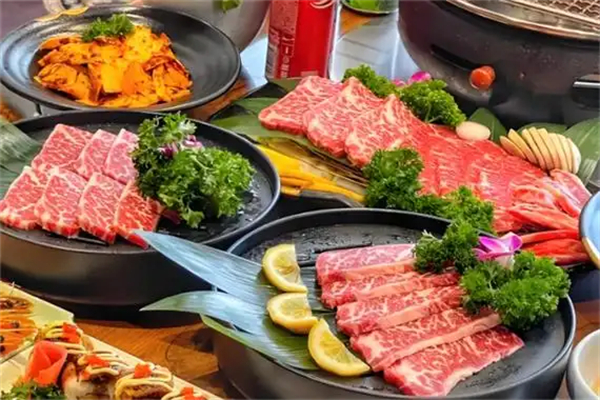 【黑牛的场烤肉】