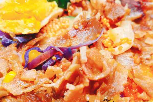 富良野鲜烤肉拌饭加盟