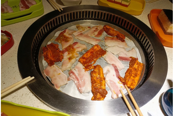 馋道自助烤肉加盟