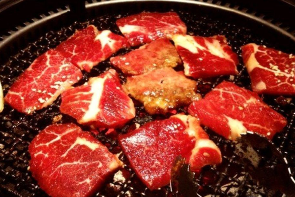 【牛啤烤肉】