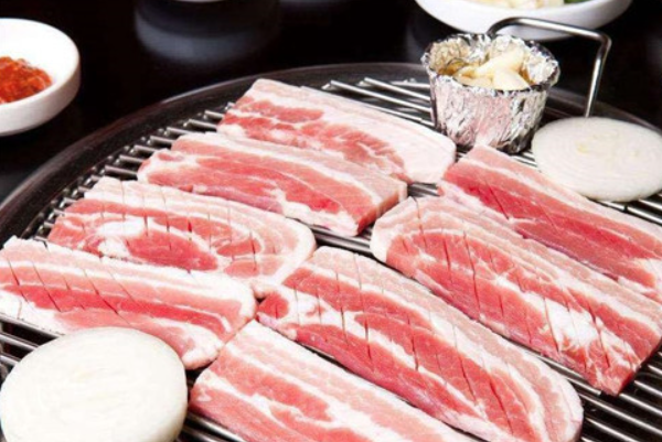 思烤烤肉加盟
