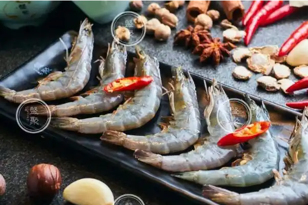 【盘聚串串VS烤肉】