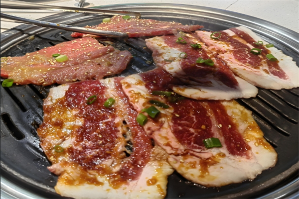 【红柳烤肉】