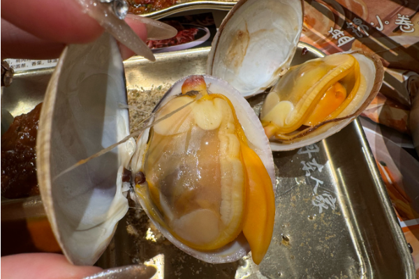 【丹东肥蚬子烤肉】