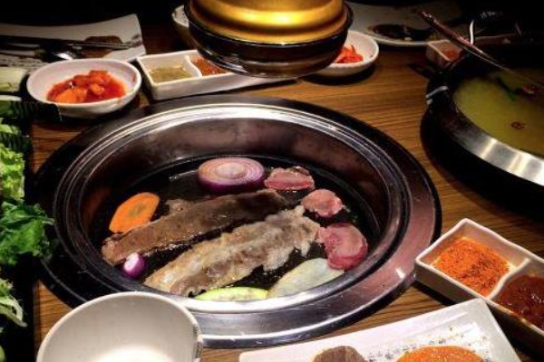 【驴小哥烤肉】