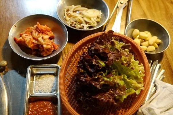 不二神炭大块烤肉加盟