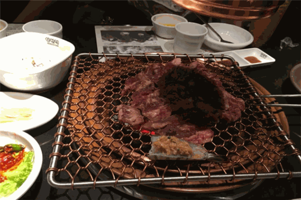 【东北泥炉烤肉】