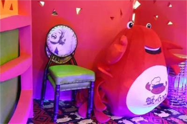 蟹听风肉蟹煲加盟