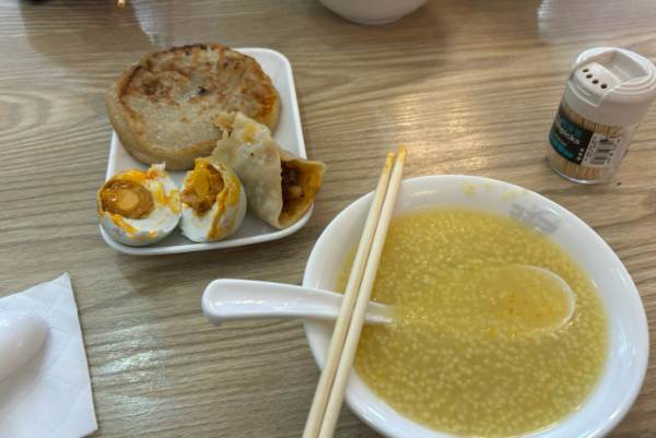 【小米粥铺】