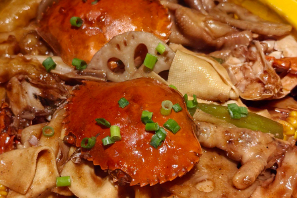 多嘴肉蟹煲加盟