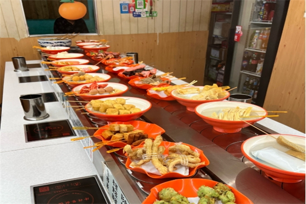香飘飘旋转小火锅加盟