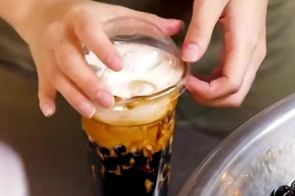 台湾先生奶茶加盟