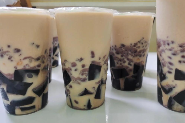 王哈哈奶茶店加盟