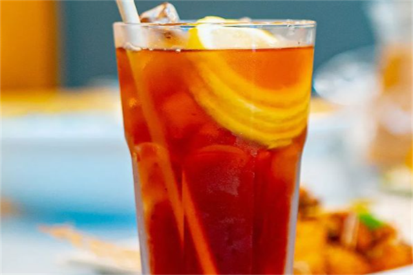 【涯茶奶茶店】