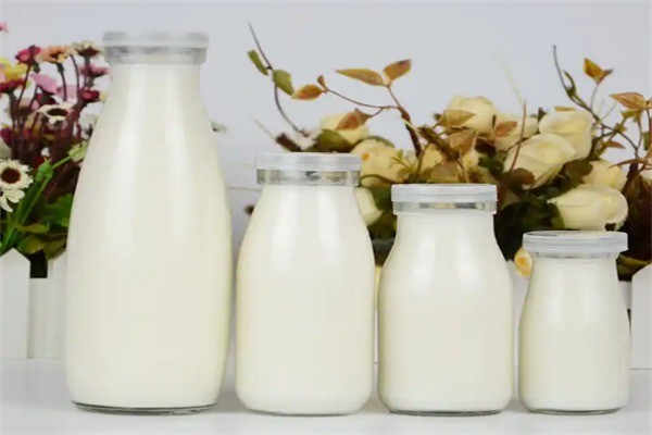 【巴氏鲜牛奶】