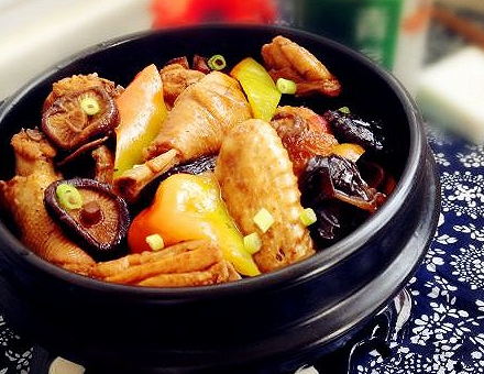 百味居黄焖鸡米饭