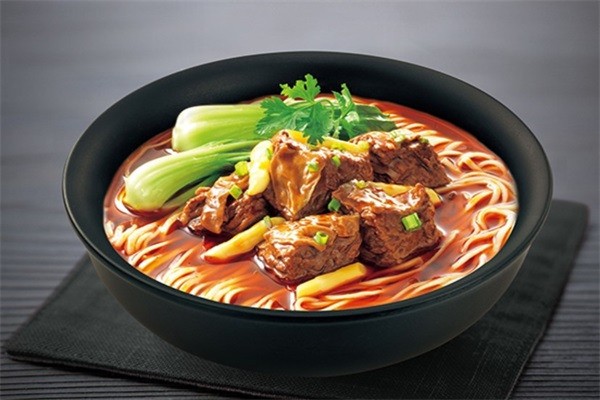 李先生加州牛肉面