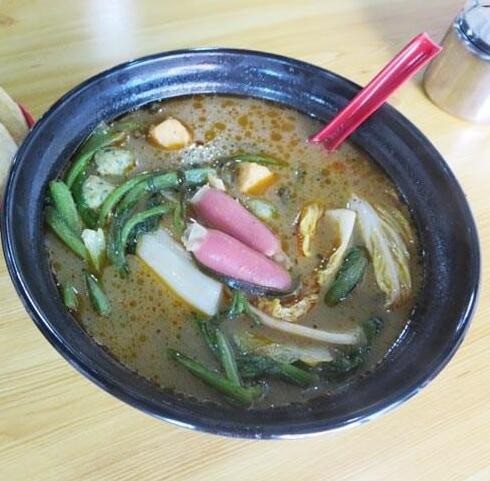 马金龙麻辣烫