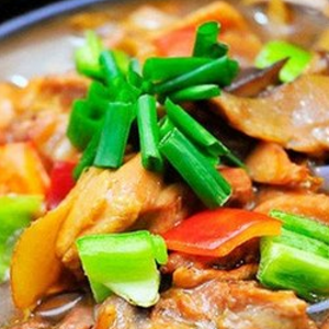 巧仙婆砂锅焖鱼饭