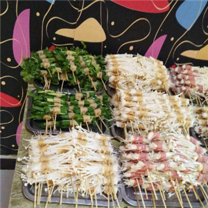 小红帽炸串串