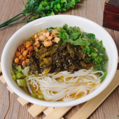 阿芳鸡汤米线