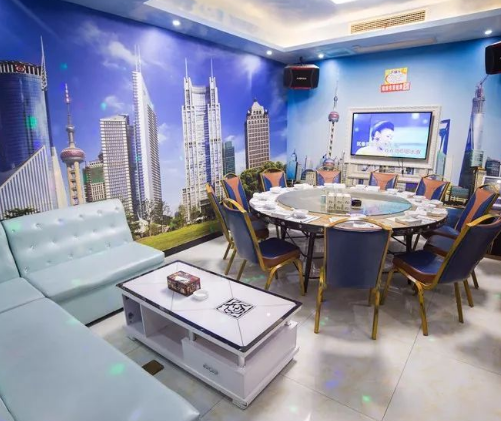 青战线音乐餐吧
