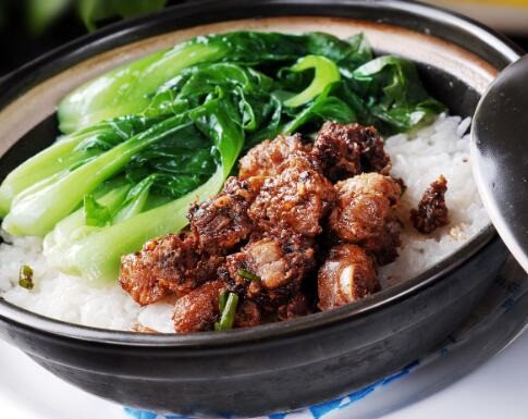 柒煲广式煲仔饭
