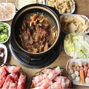 锅锅香重庆鸡公煲