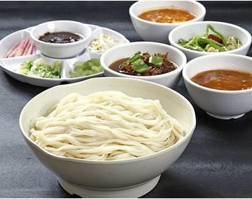 齐妈妈手擀面