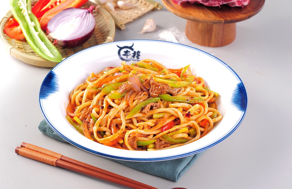 本穆牛肉面