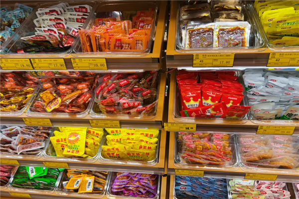 开零食店进什么货好卖