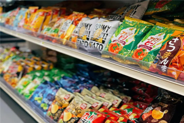 【七块九零食店】