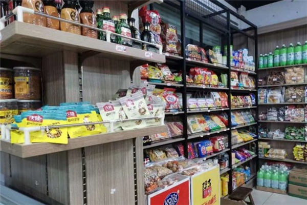 爱群零食 爱群零食