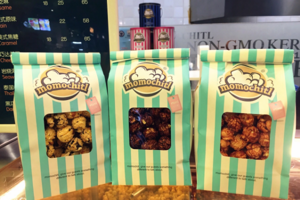 【momochitl爆米花】