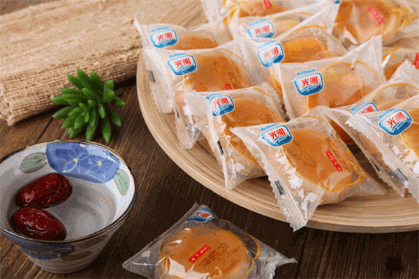 【光明休闲食品】