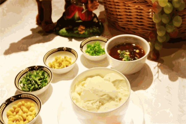 【姑妈豆腐花】