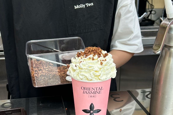 【茉莉奶白】