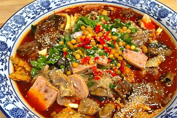 【焱火老成都冒菜】