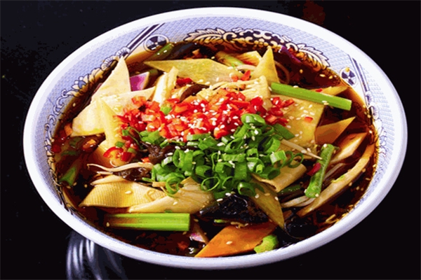【小嘿冒菜】