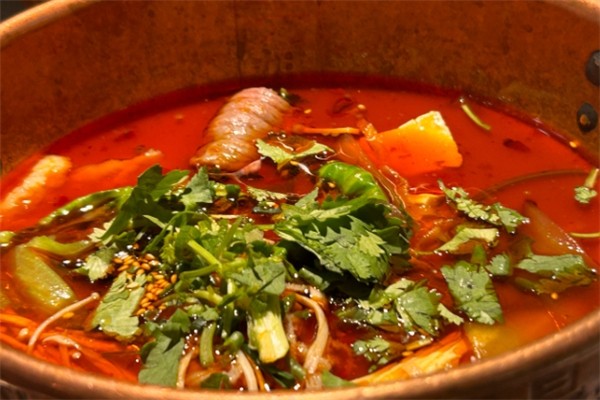 【小红椒冒菜】