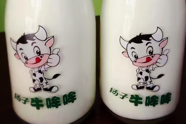 【牛哞哞】
