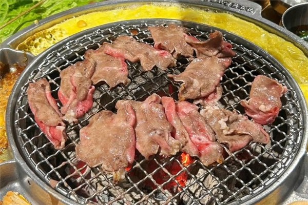 【金鼎牛烤肉】