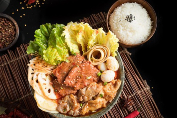 【骨里香冒菜】